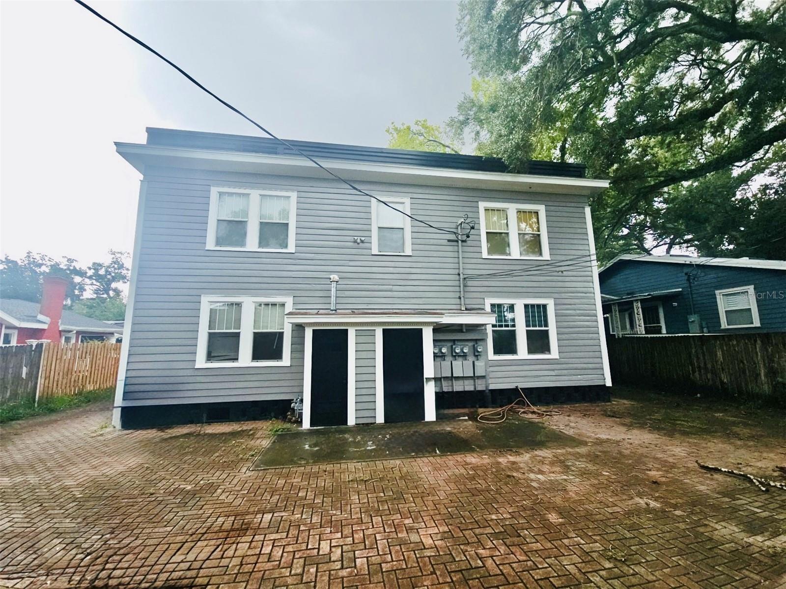 14 HAMILTON HEATH DR #B — photo 19