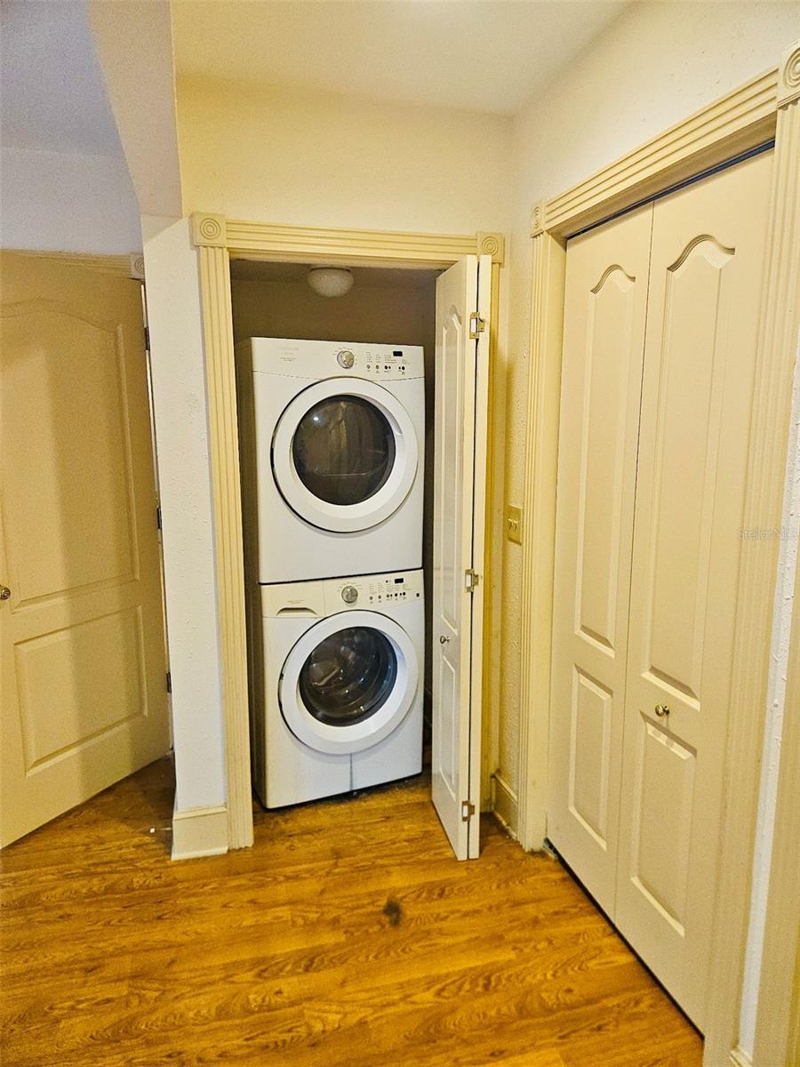 14 HAMILTON HEATH DR #B — photo 17