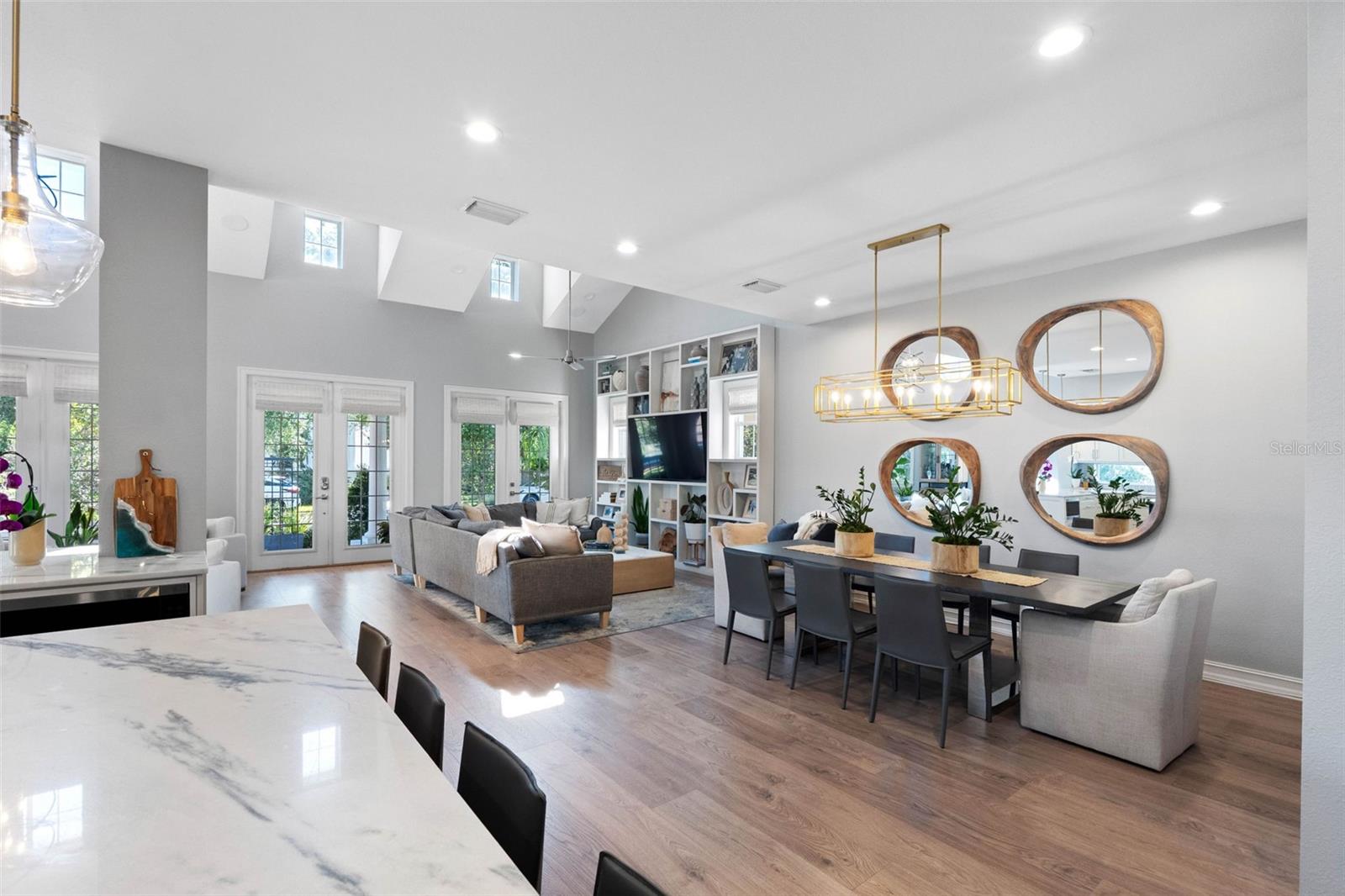 6054 YEATS MANOR DR — photo 14