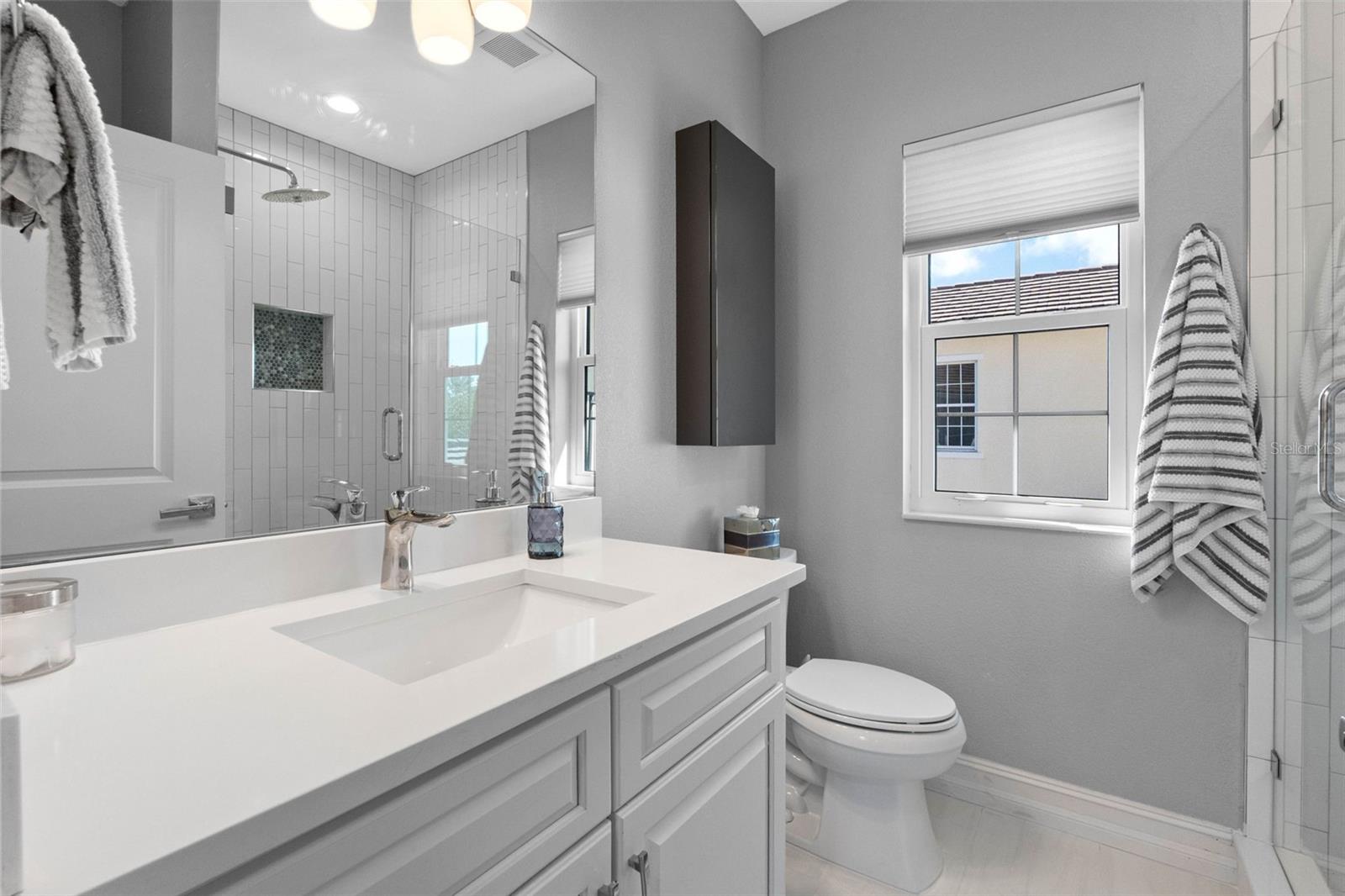 6054 YEATS MANOR DR — photo 43