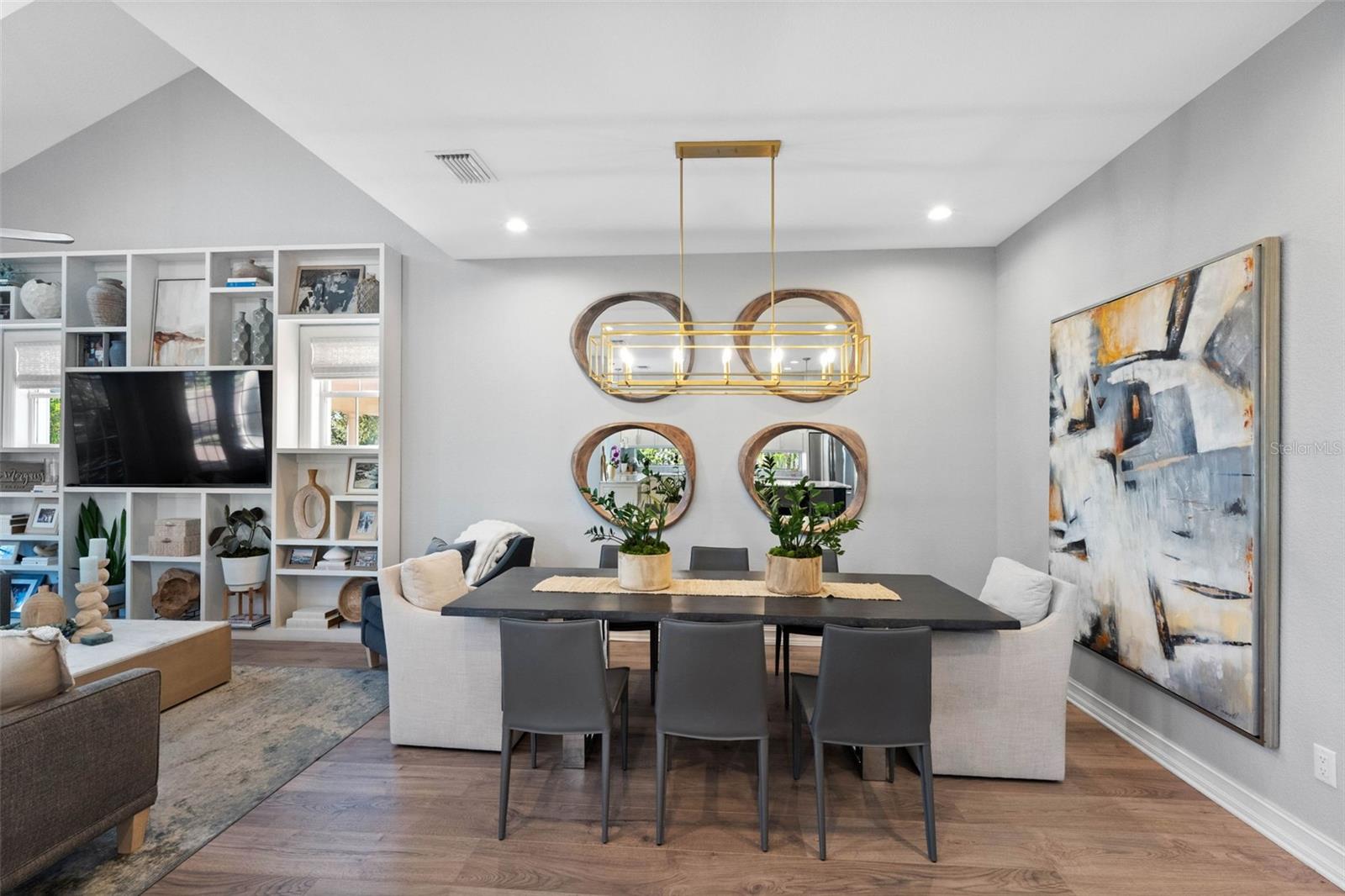 6054 YEATS MANOR DR — photo 6