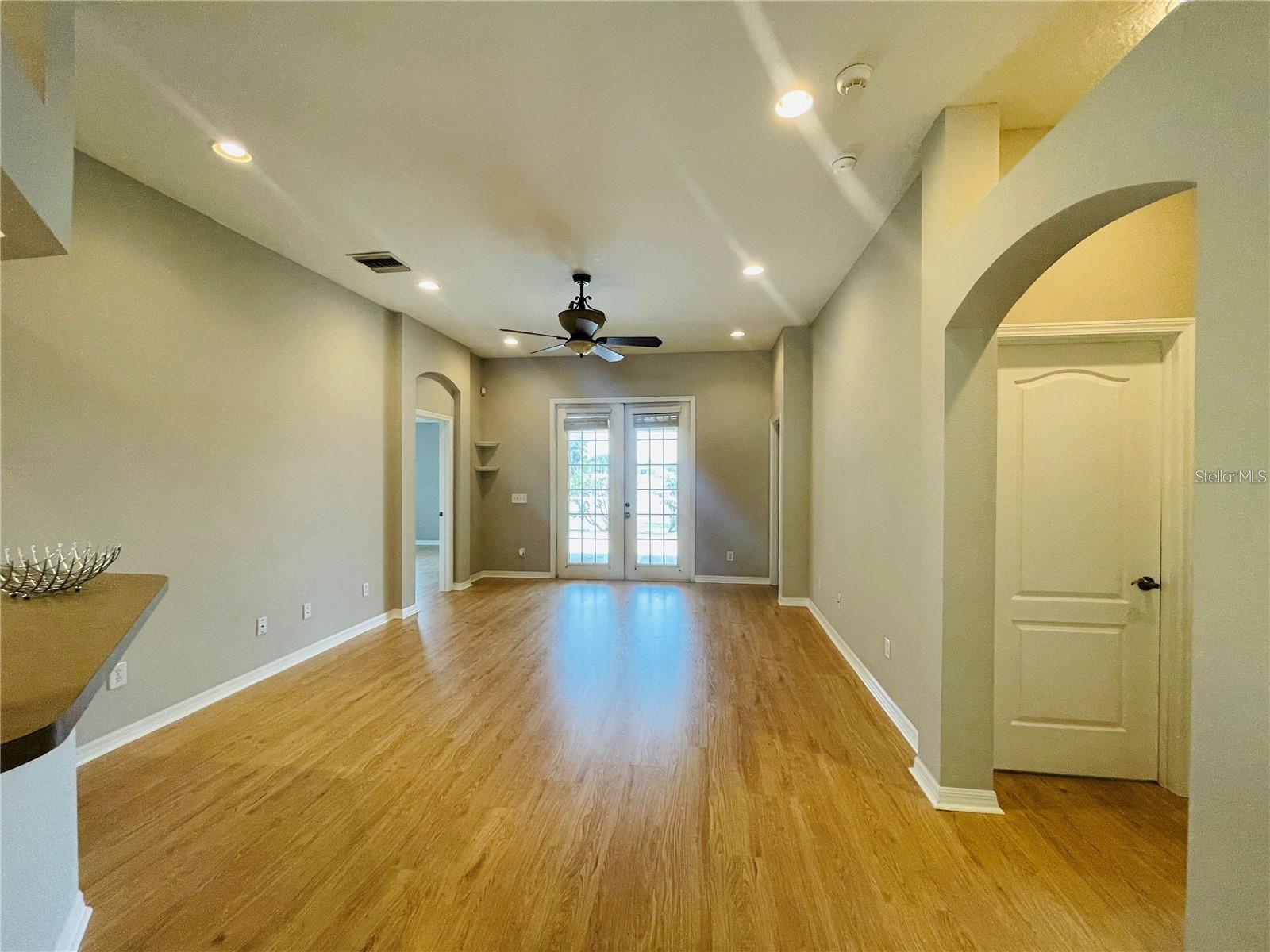 1822 RAVEN GLEN DR — photo 8