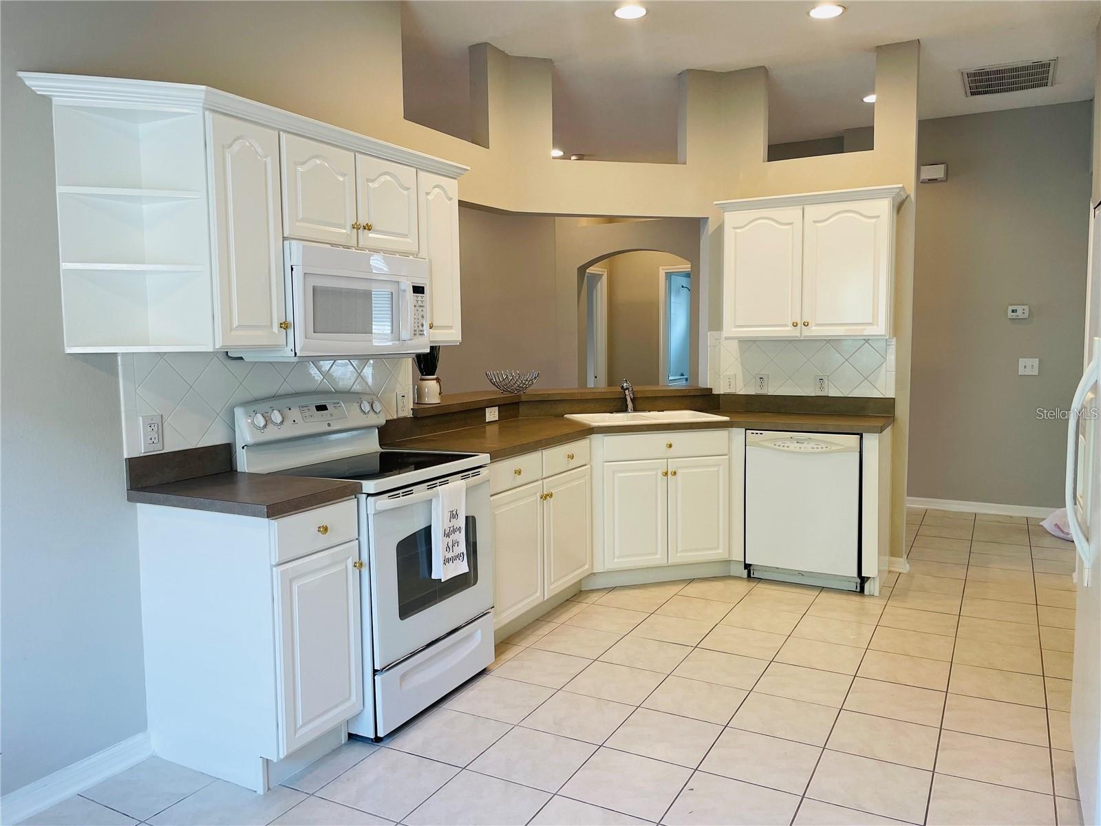 1822 RAVEN GLEN DR — photo 10
