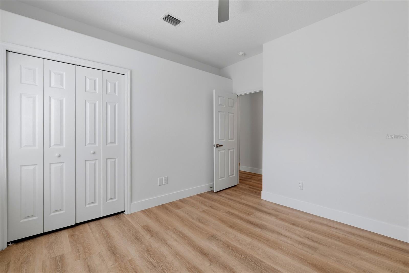 2927 MINUTEMAN LN — photo 35