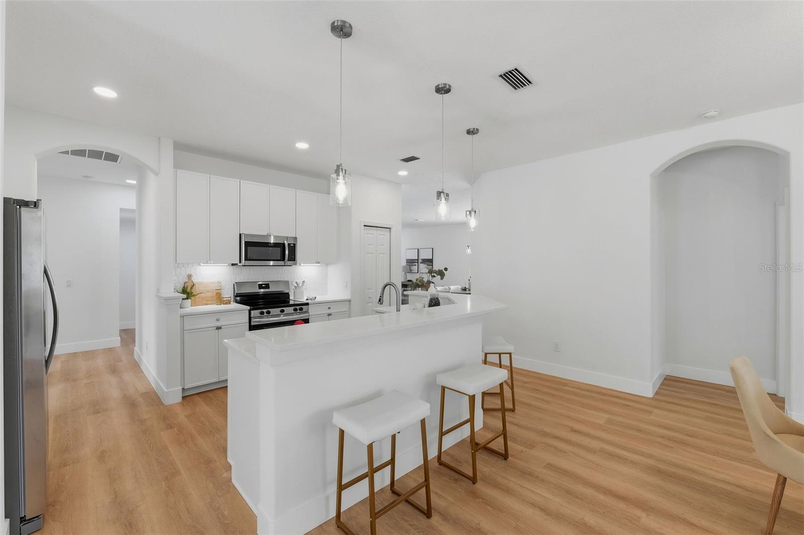 2927 MINUTEMAN LN — photo 30