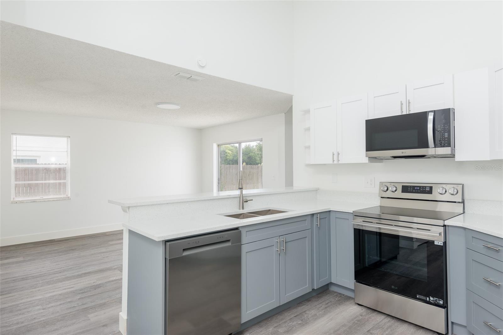 12114 FRUITWOOD DR — photo 11