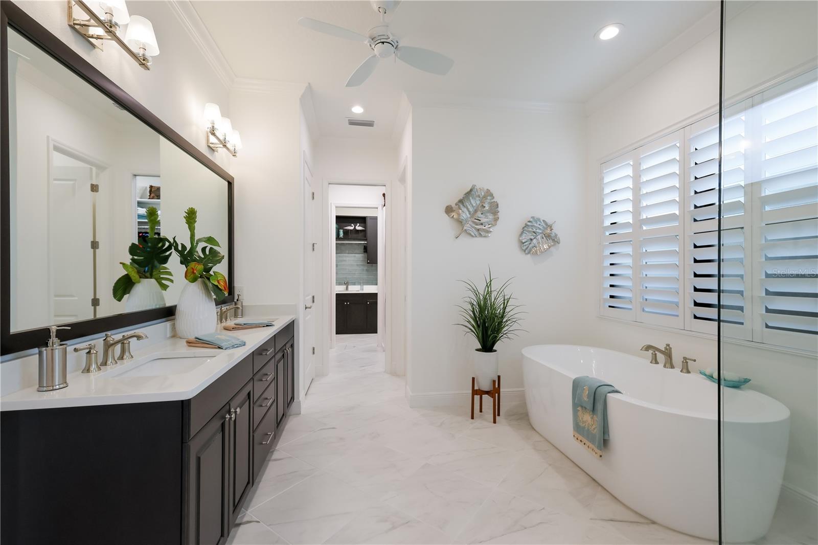 309 BOCELLI DR — photo 27