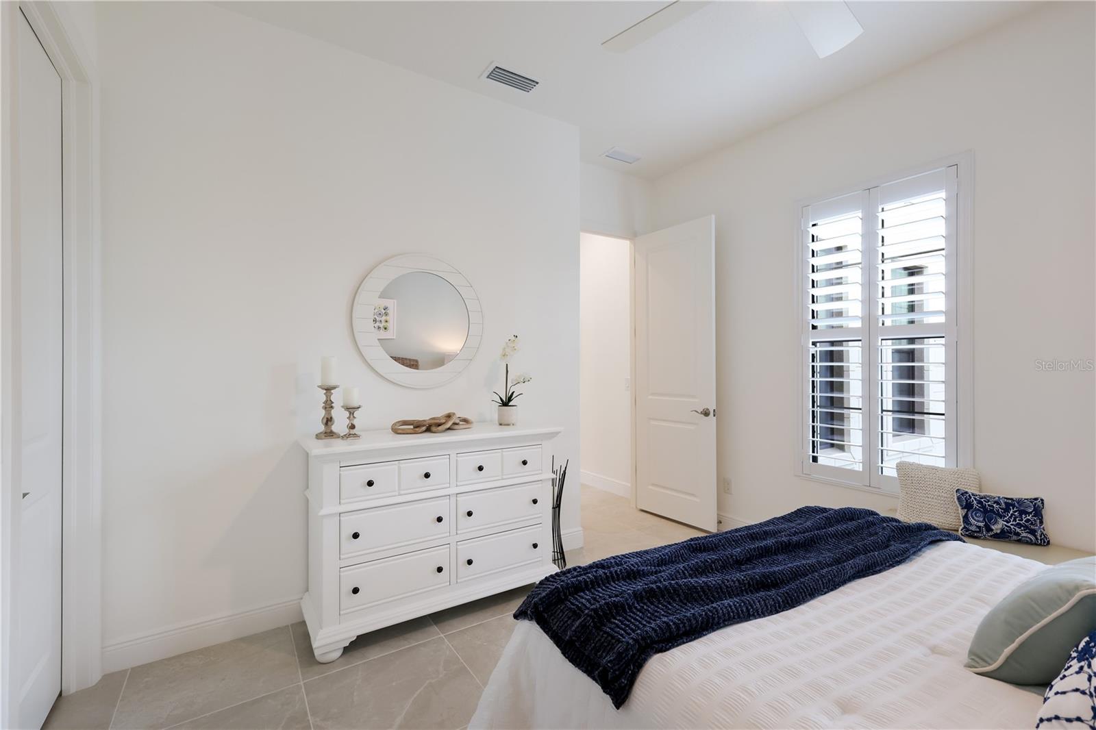 309 BOCELLI DR — photo 36