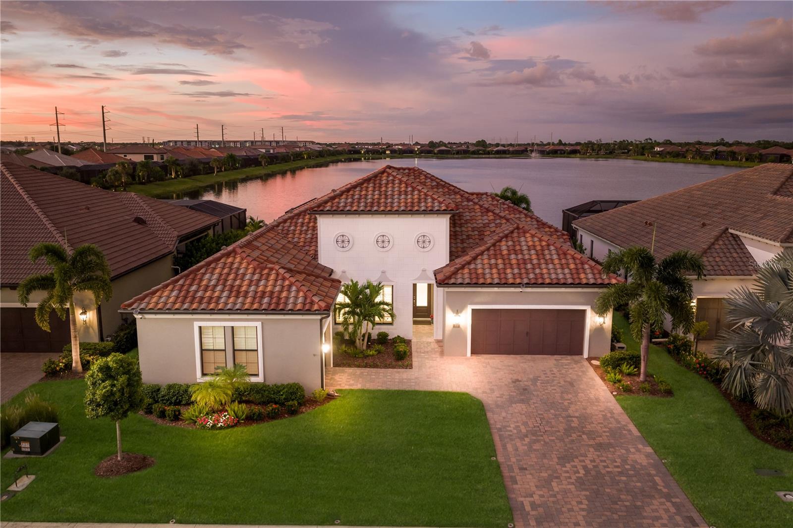 309 BOCELLI DR — photo 64