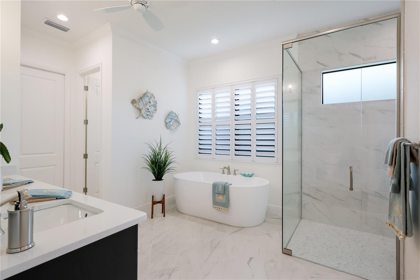 309 BOCELLI DR — photo 23
