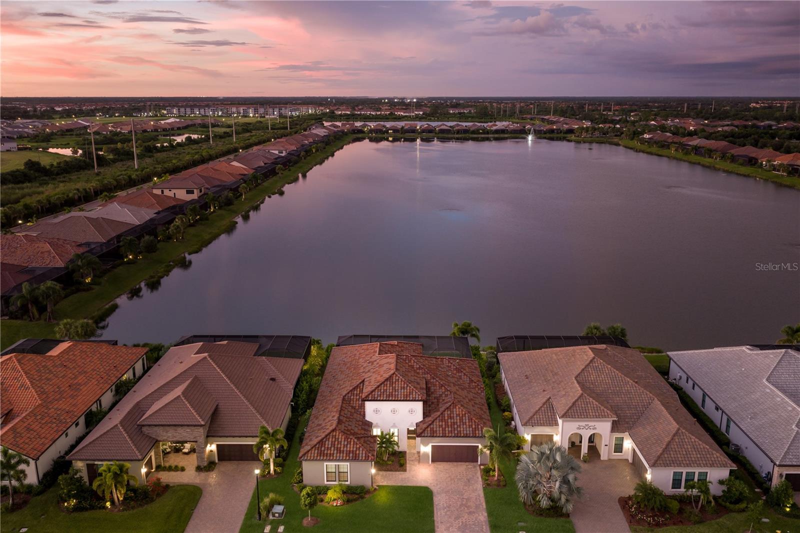 309 BOCELLI DR — photo 76