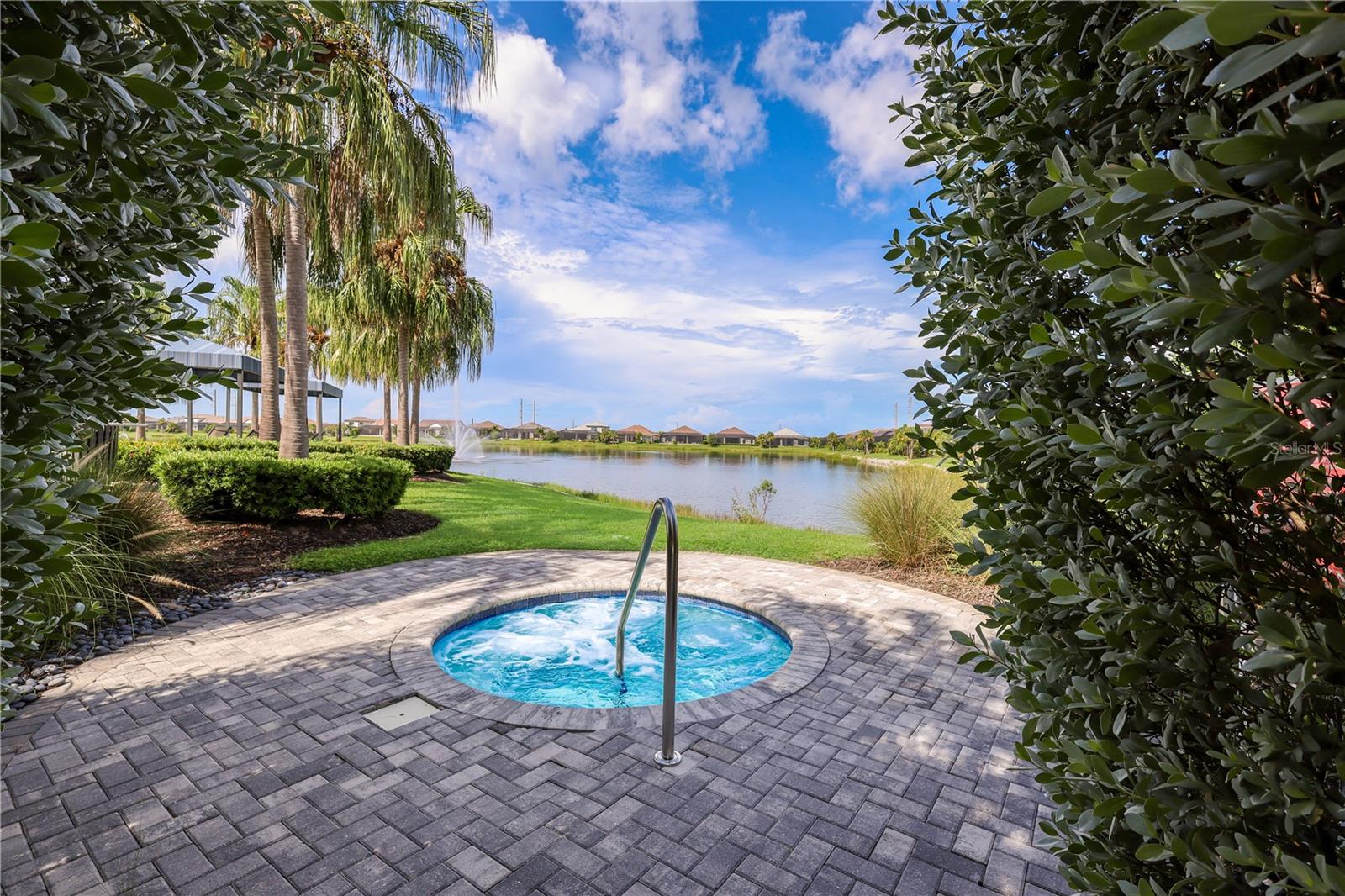 309 BOCELLI DR — photo 62