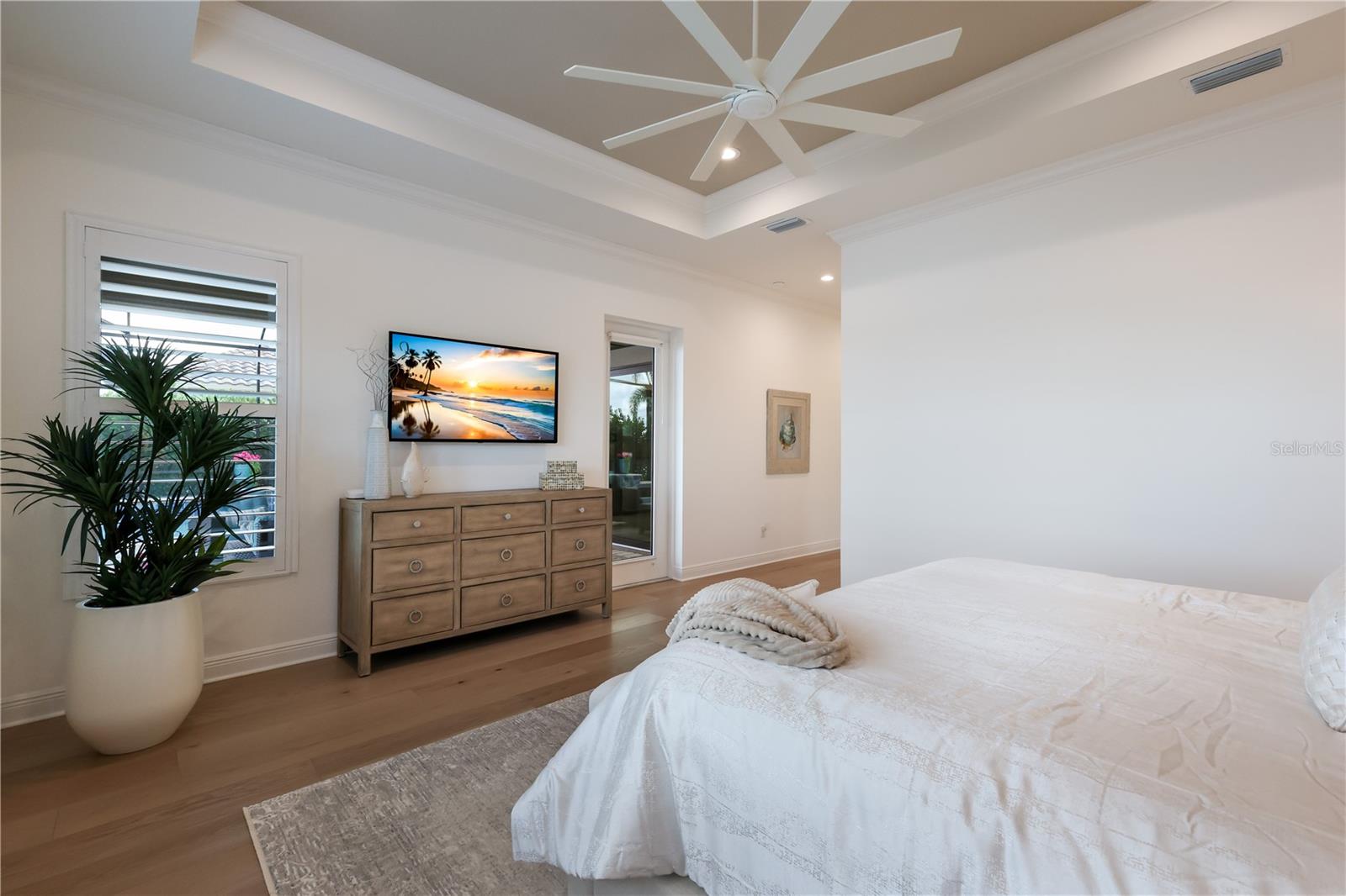 309 BOCELLI DR — photo 22