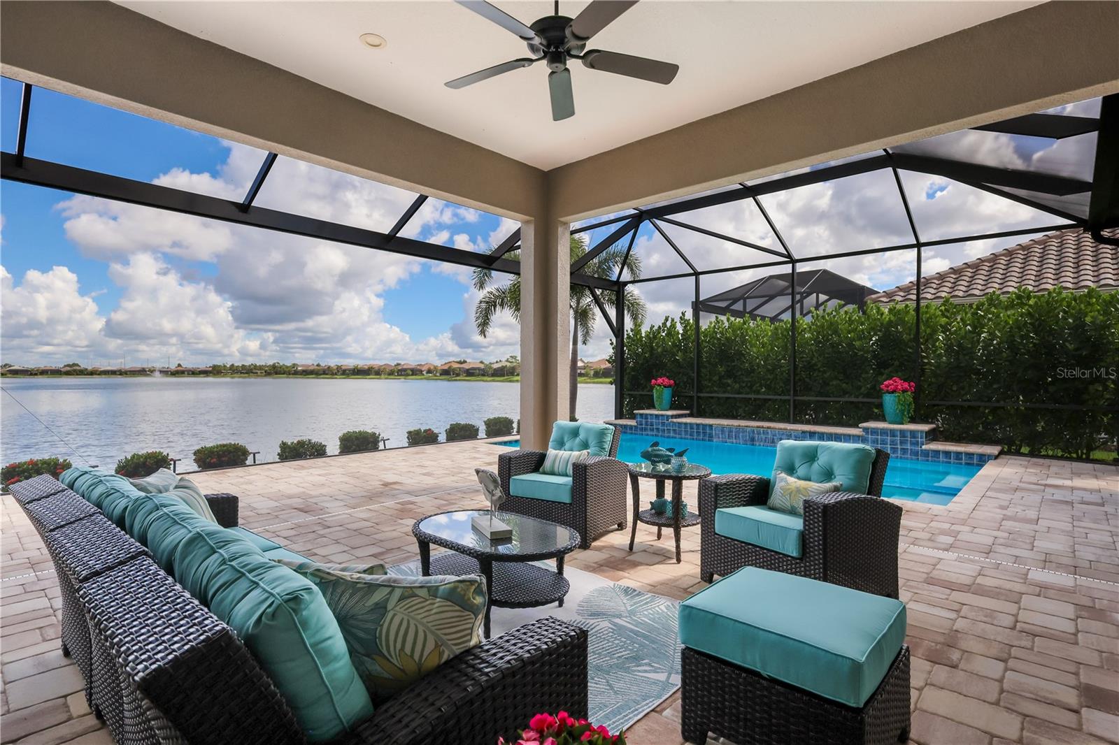 309 BOCELLI DR — photo 44