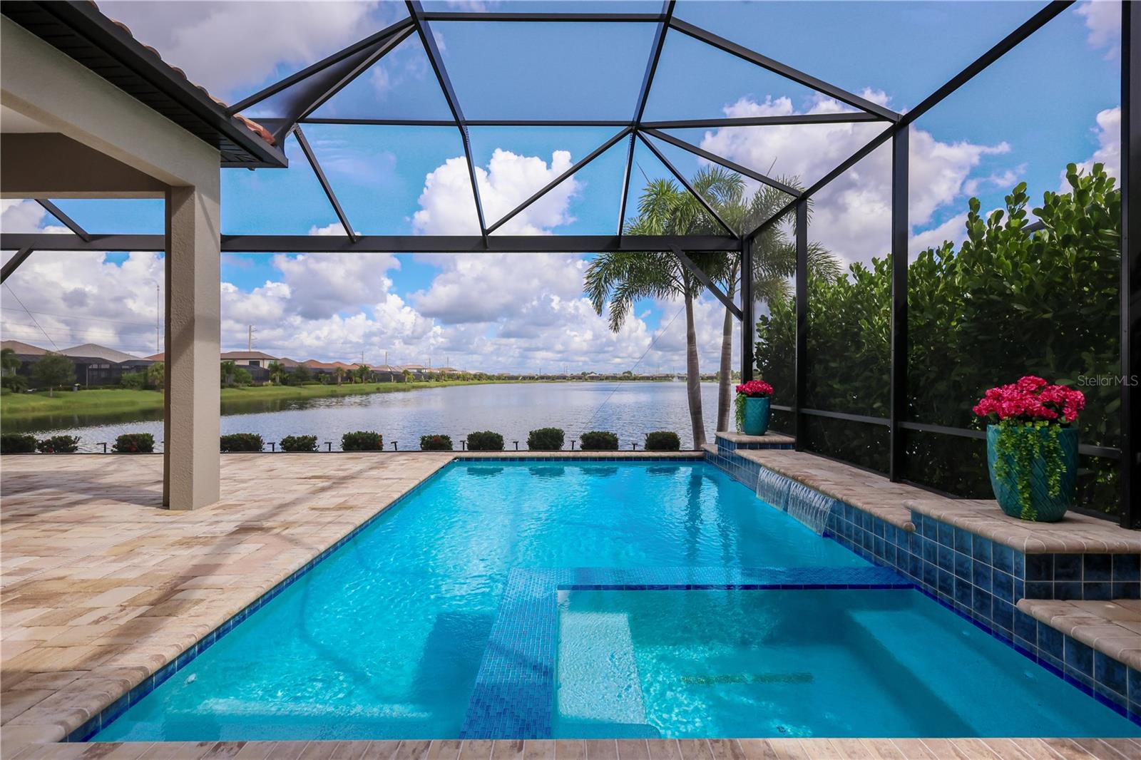 309 BOCELLI DR — photo 42