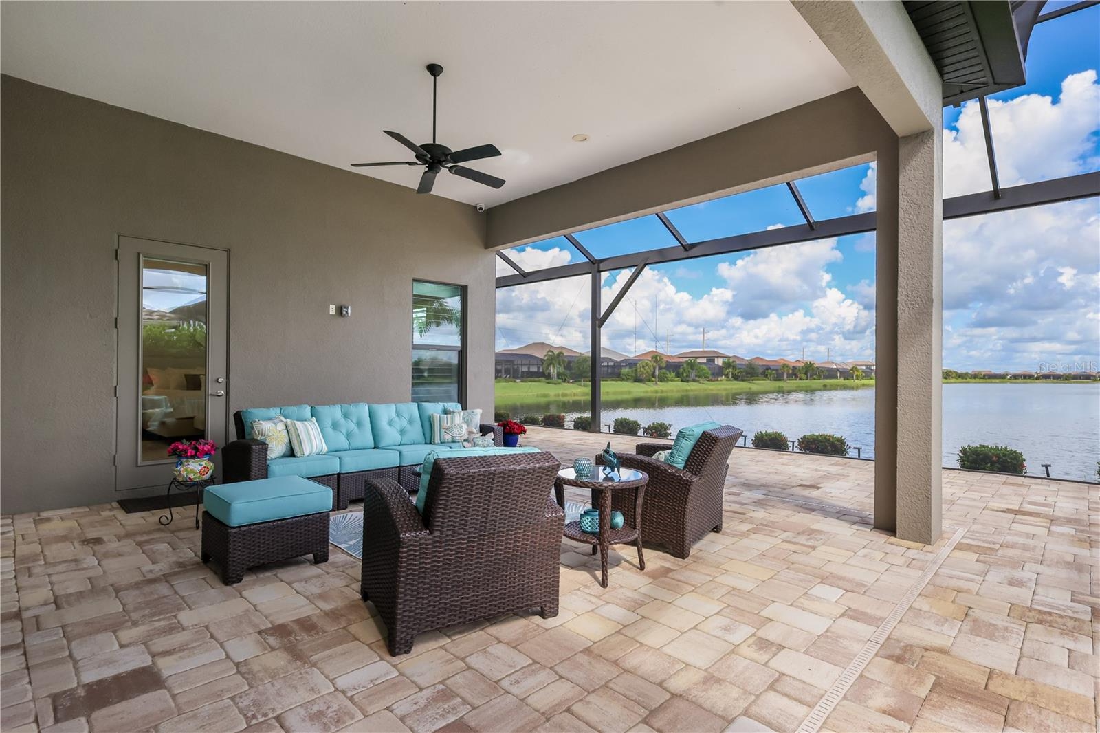309 BOCELLI DR — photo 43