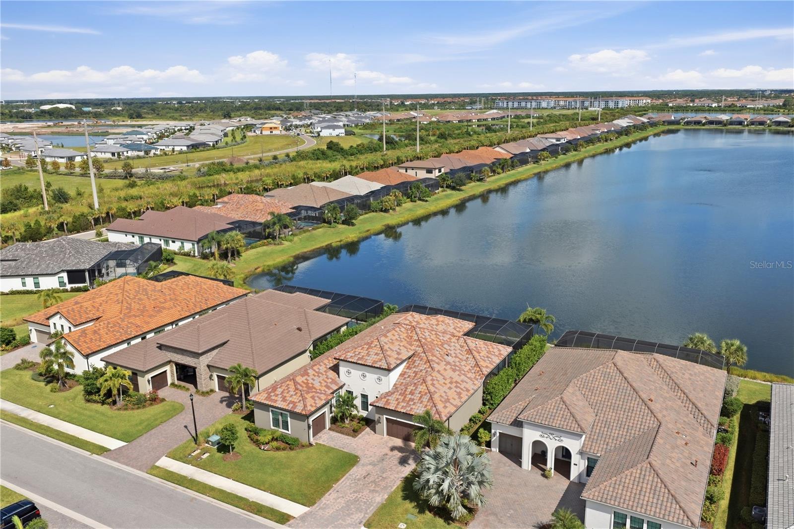 309 BOCELLI DR — photo 82