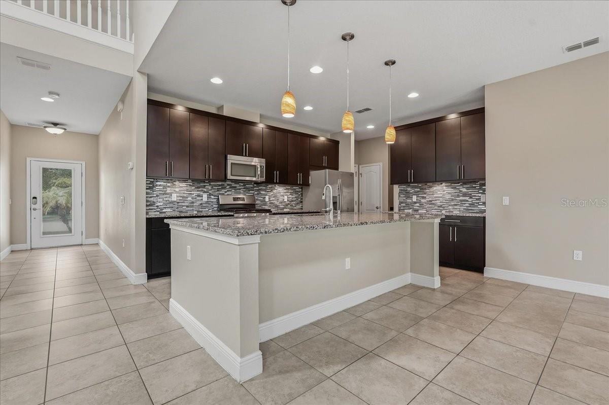 7340 MILESTONE DR — photo 10