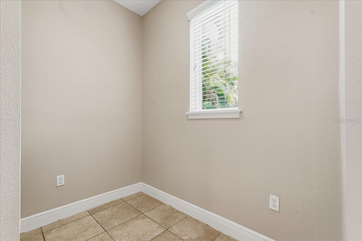 7340 MILESTONE DR — photo 25
