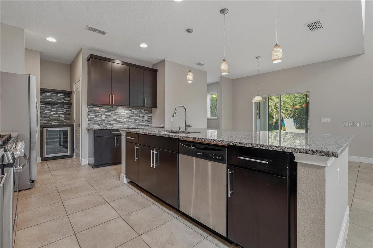 7340 MILESTONE DR — photo 9