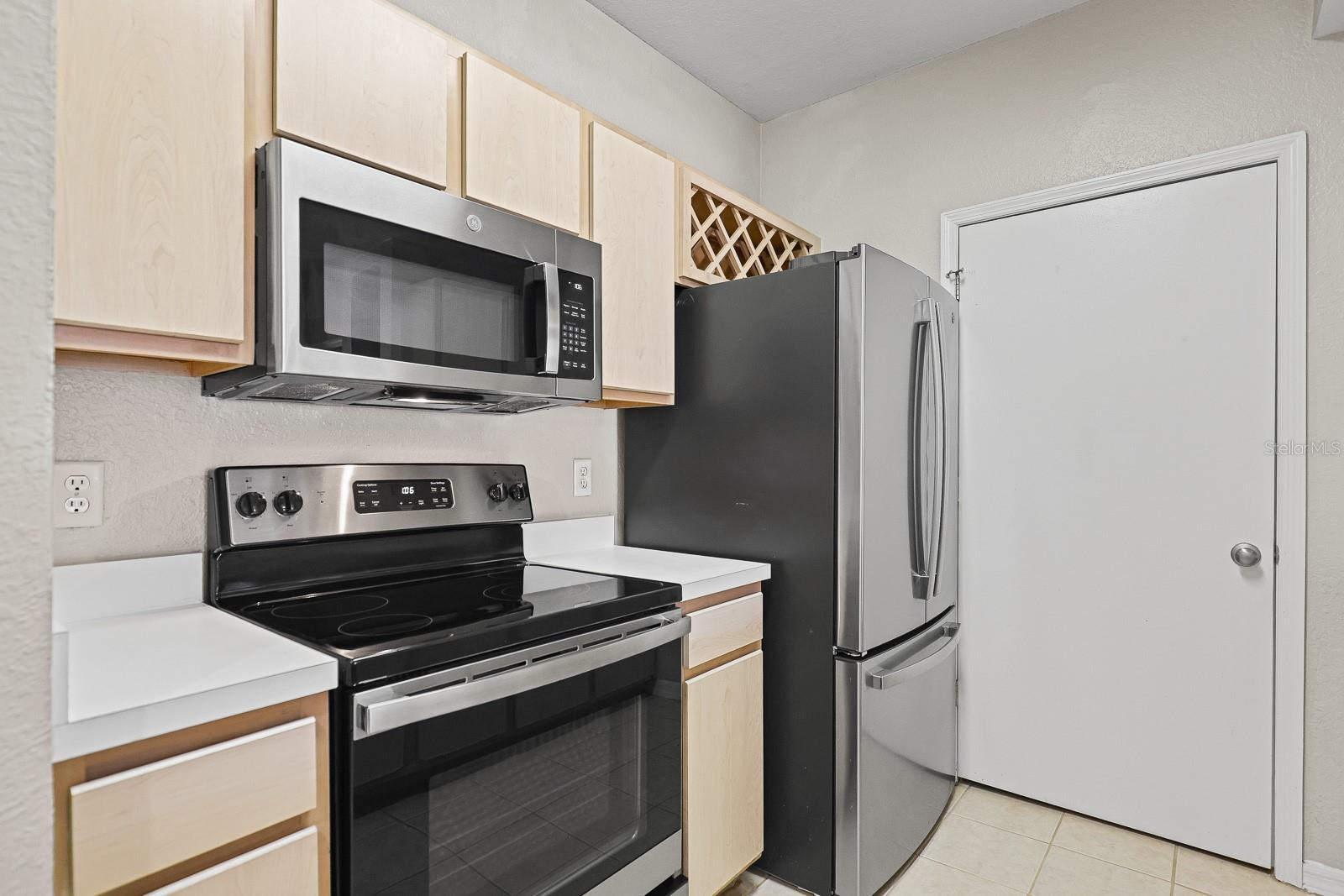 8513 LUCUYA WAY #209 — photo 10