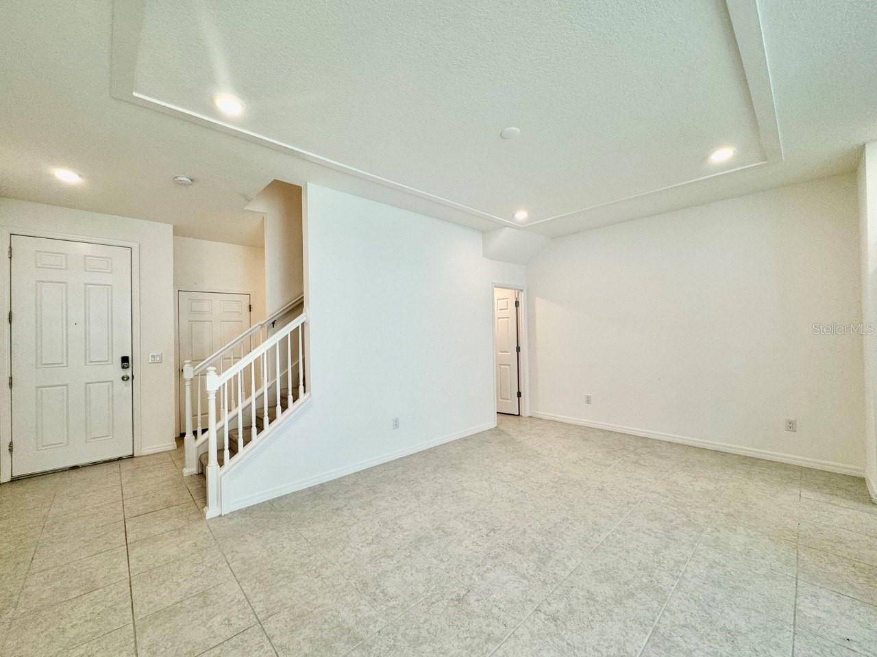 34209 ROGALLO LN — photo 3