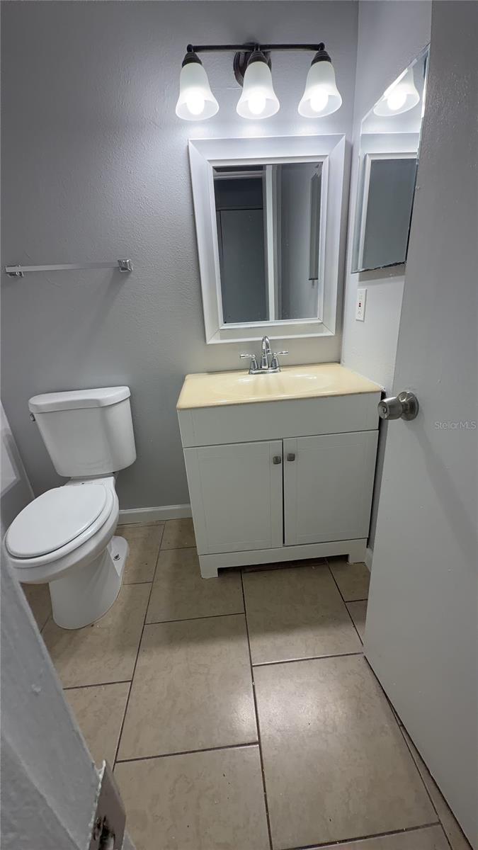 638 GOLDEN RAINTREE PL — photo 11