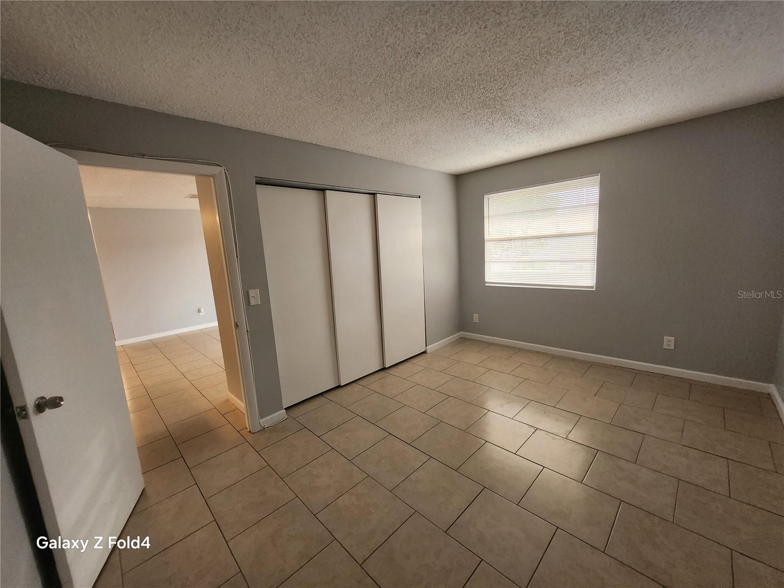 638 GOLDEN RAINTREE PL — photo 8