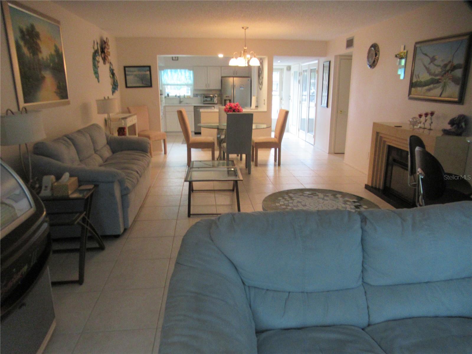 2441 PERSIAN DR #3 — photo 23