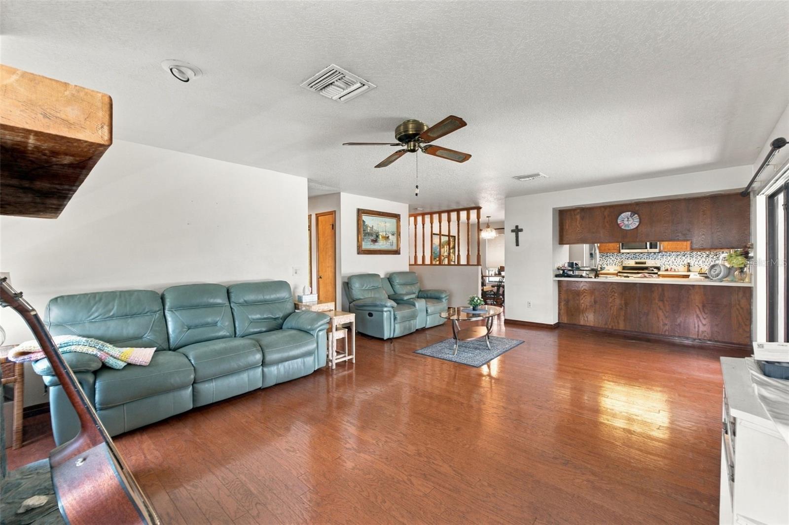6674 RIVER RD — photo 18