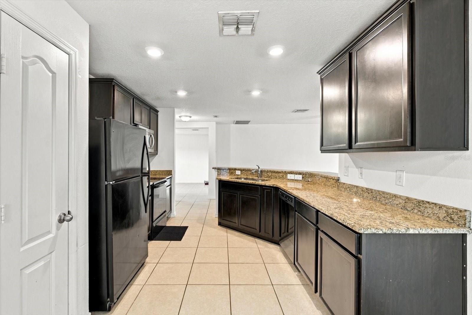 810 CHATHAM WALK DR — photo 6