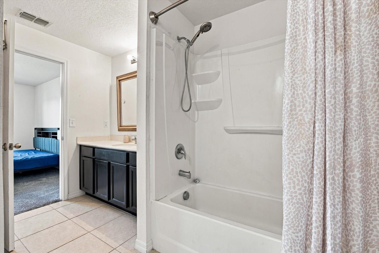 810 CHATHAM WALK DR — photo 20