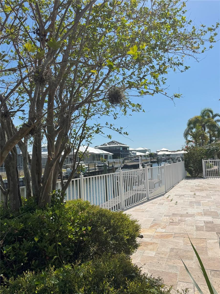 625 MIRABAY BLVD — photo 47