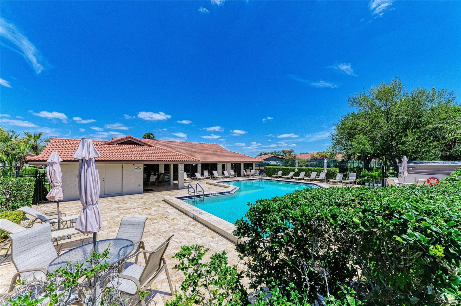 3952 WILSHIRE CIR E #166 — photo 40
