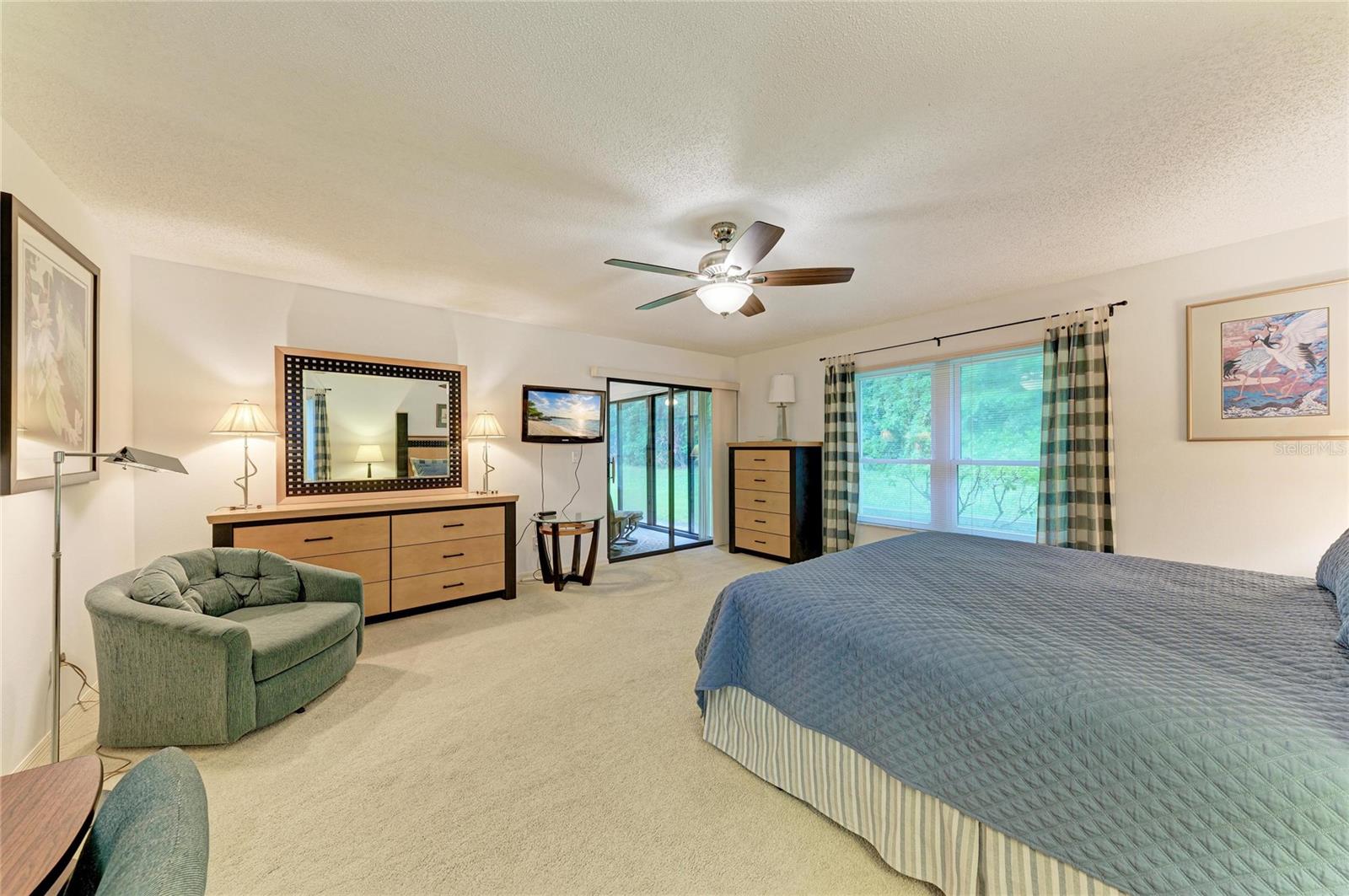 3952 WILSHIRE CIR E #166 — photo 25