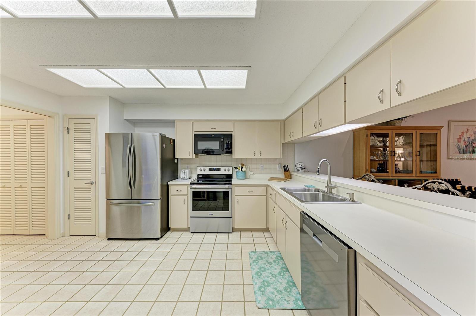 3952 WILSHIRE CIR E #166 — photo 14