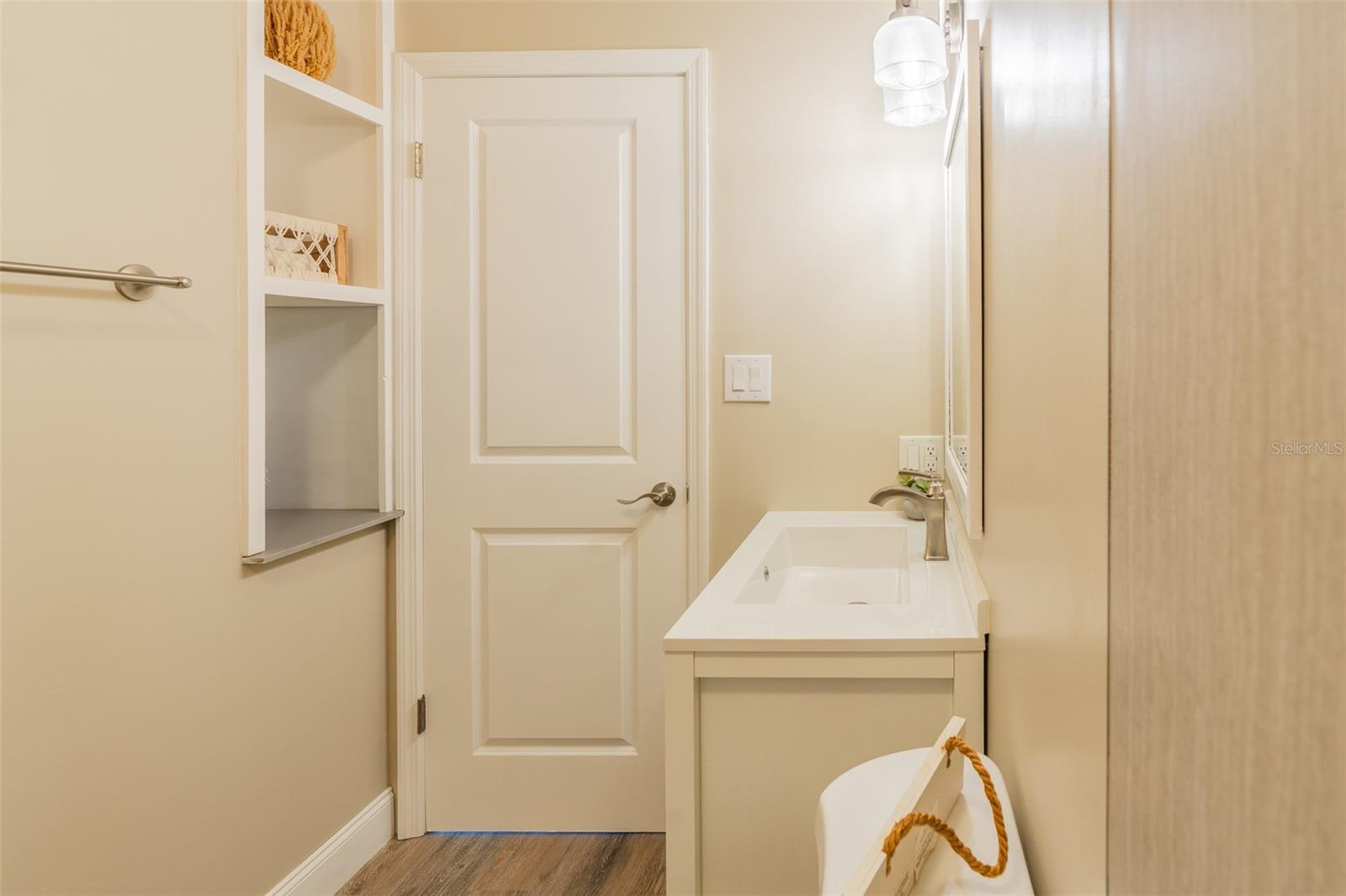433 S PAULA DR #21 — photo 35