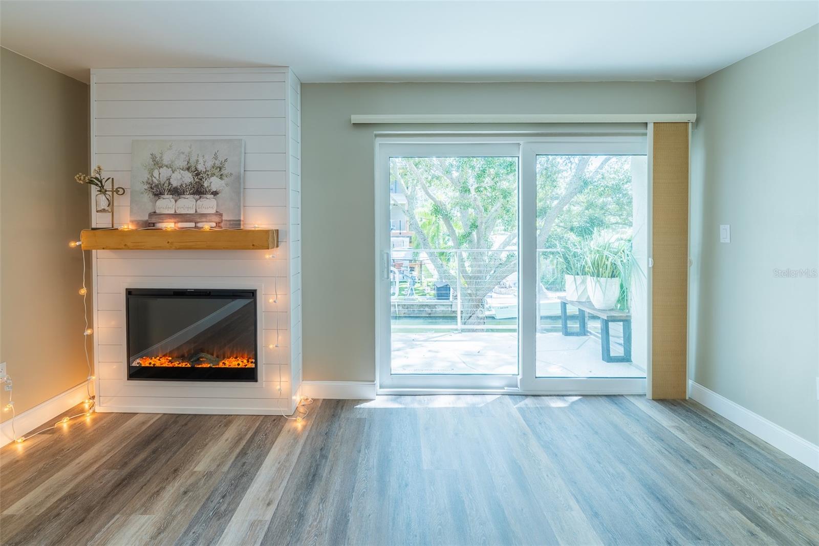 433 S PAULA DR #21 — photo 28