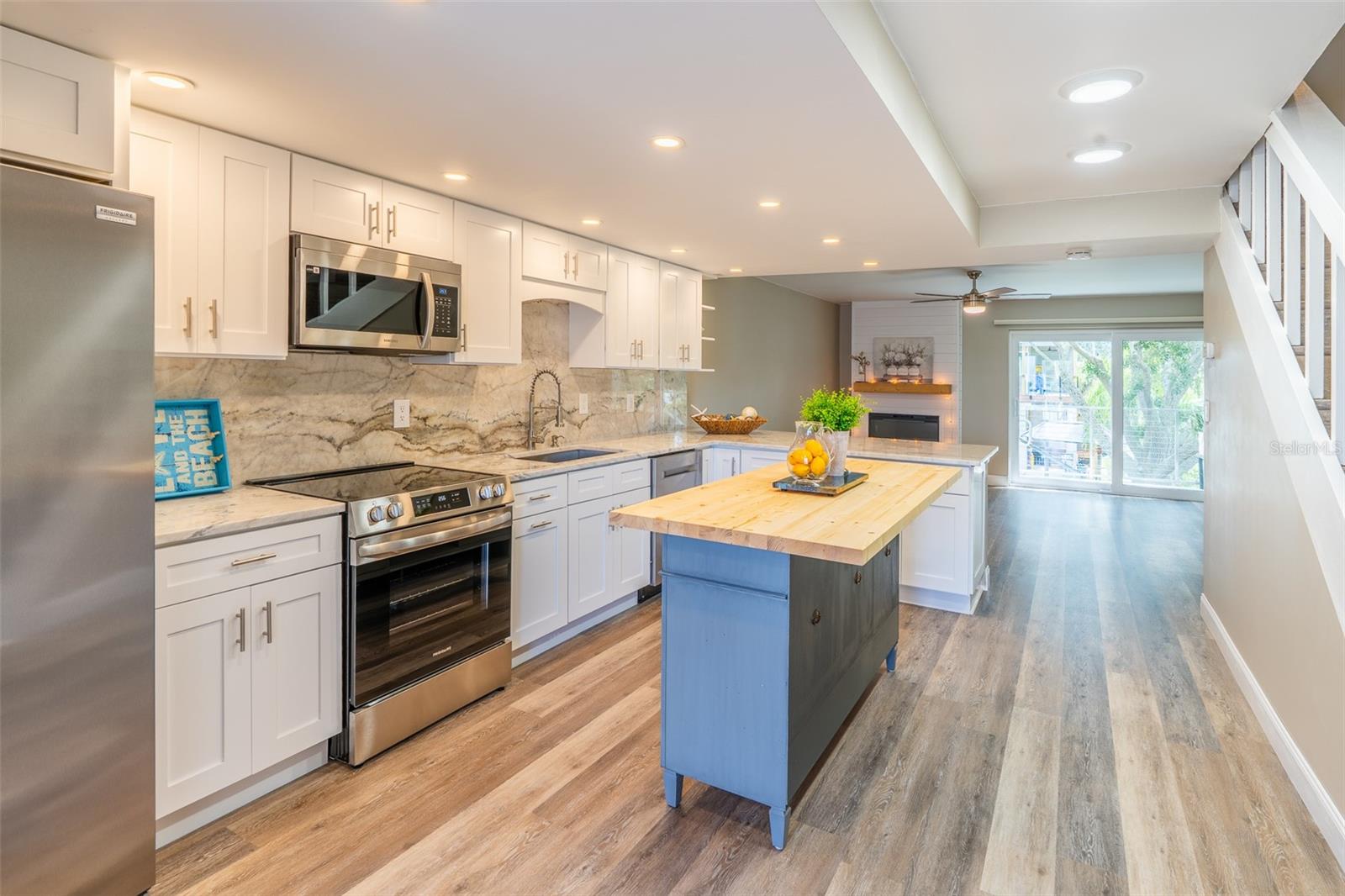 433 S PAULA DR #21 — photo 9