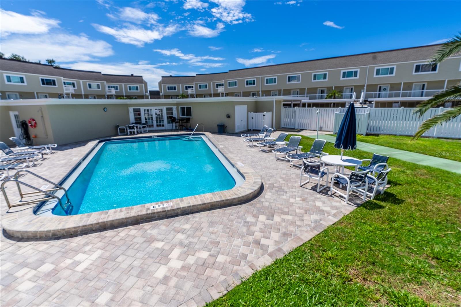 433 S PAULA DR #21 — photo 92