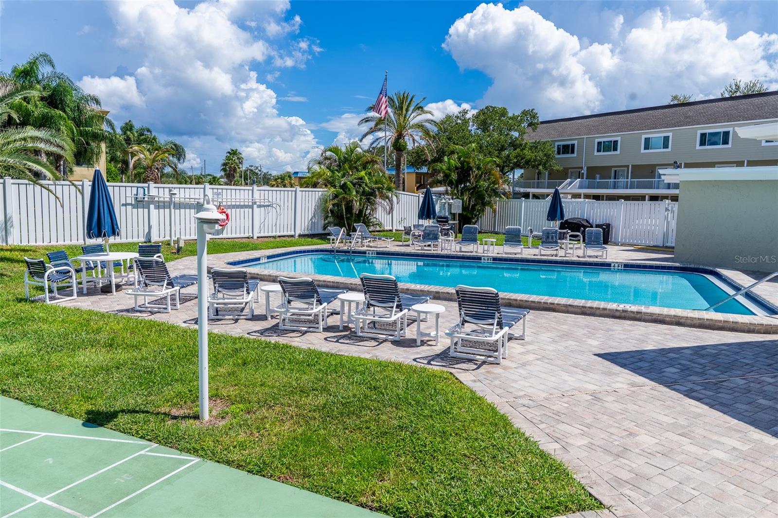 433 S PAULA DR #21 — photo 94