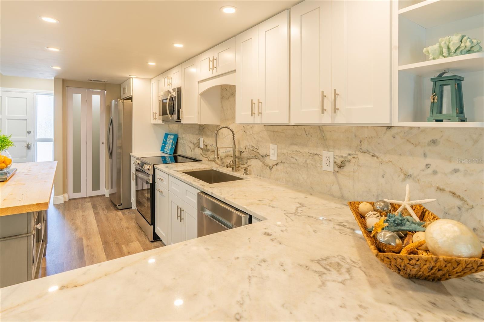 433 S PAULA DR #21 — photo 15