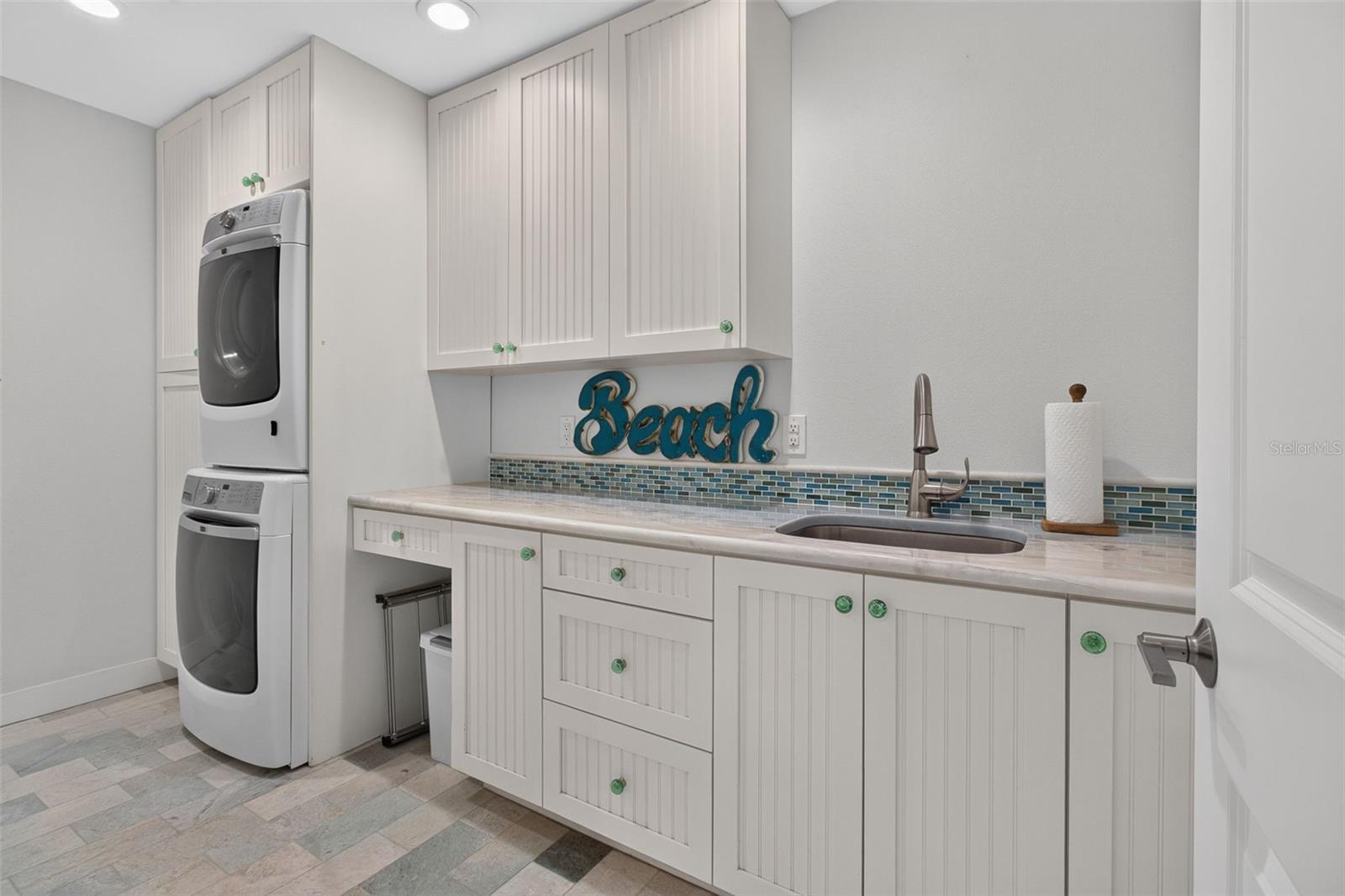 326 WINDRUSH BLVD #202 — photo 9