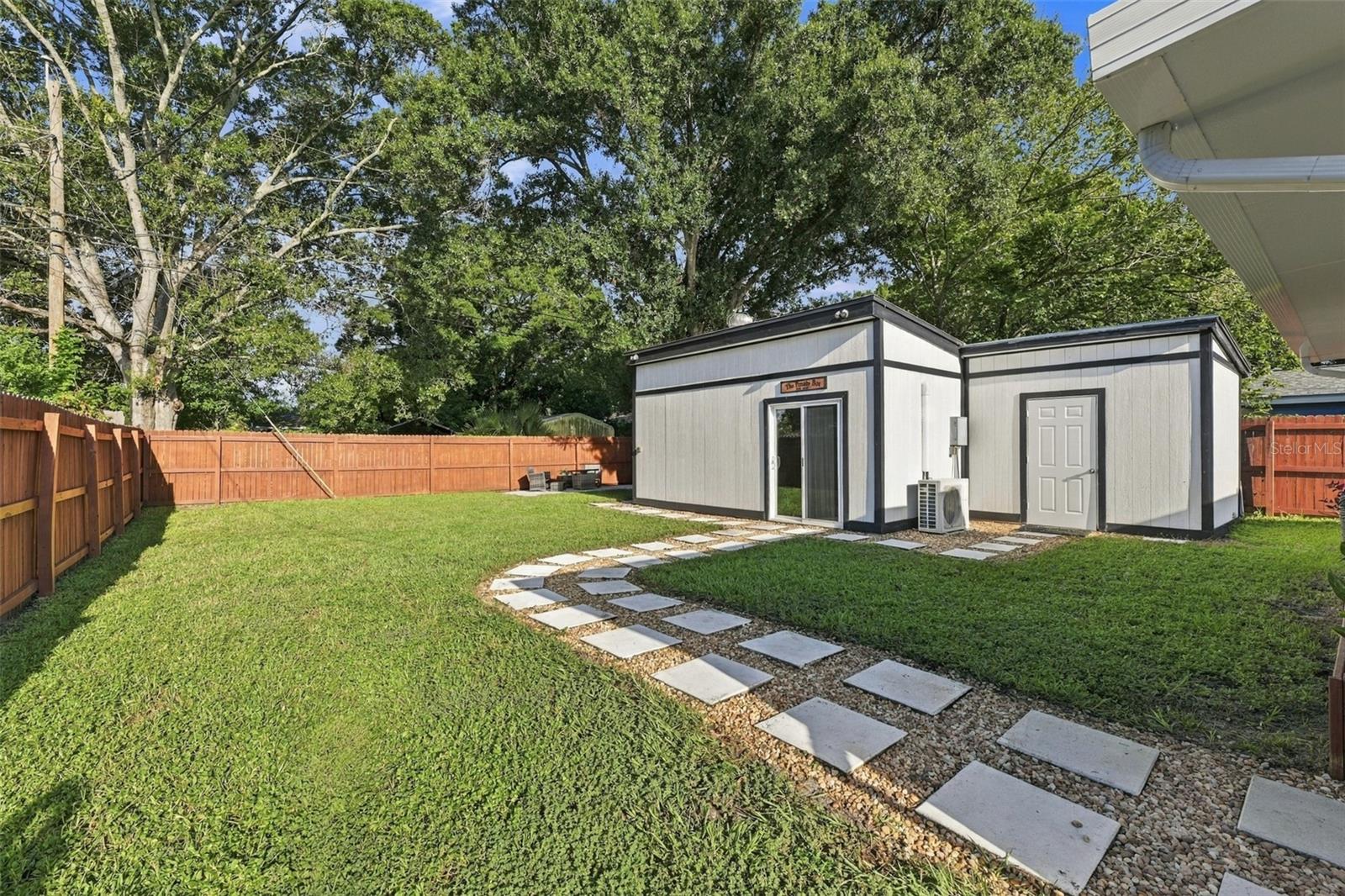 1684 CORAL WAY — photo 32