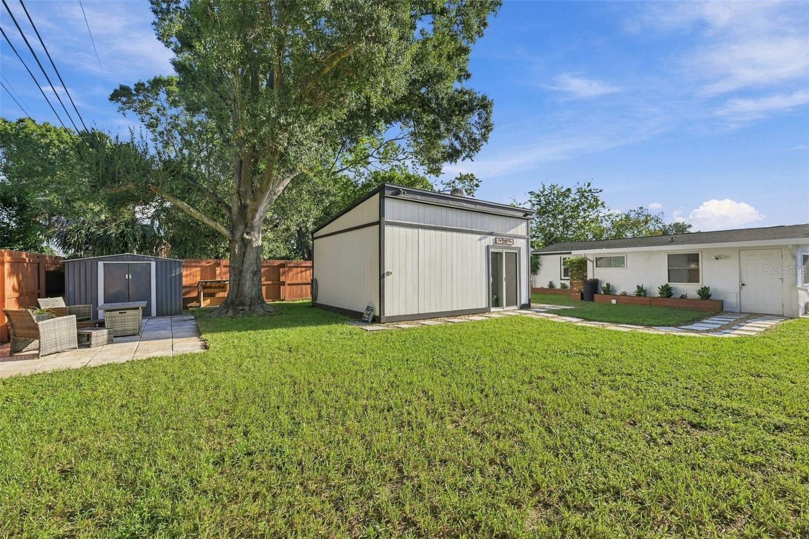 1684 CORAL WAY — photo 36
