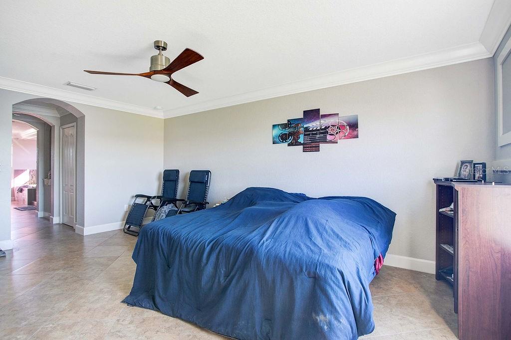 6914 QUIET CREEK DR — photo 29