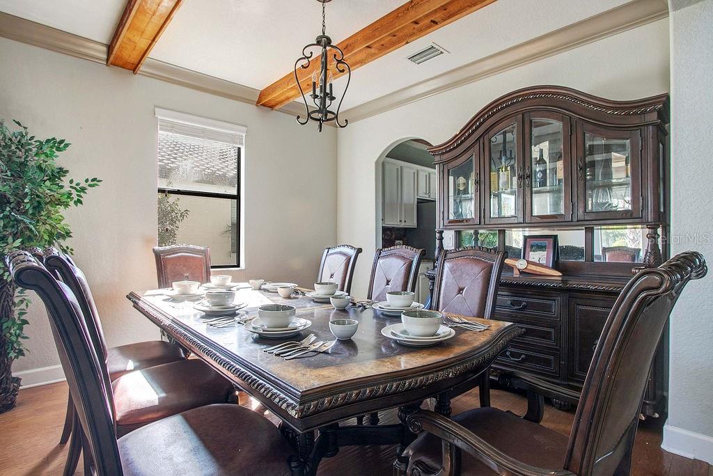6914 QUIET CREEK DR — photo 17