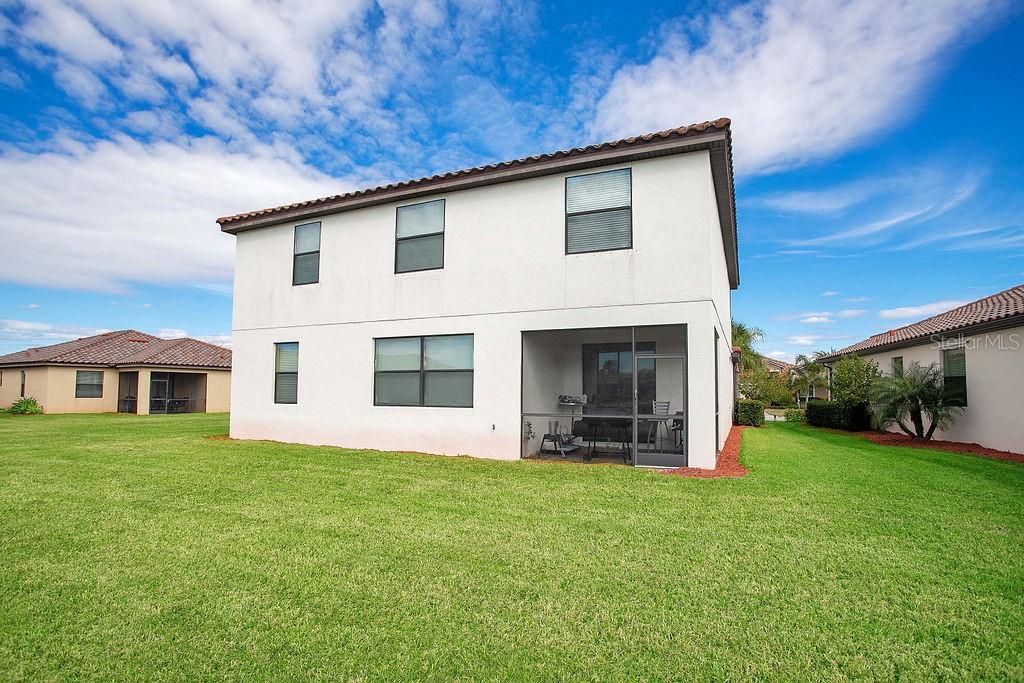 6914 QUIET CREEK DR — photo 37
