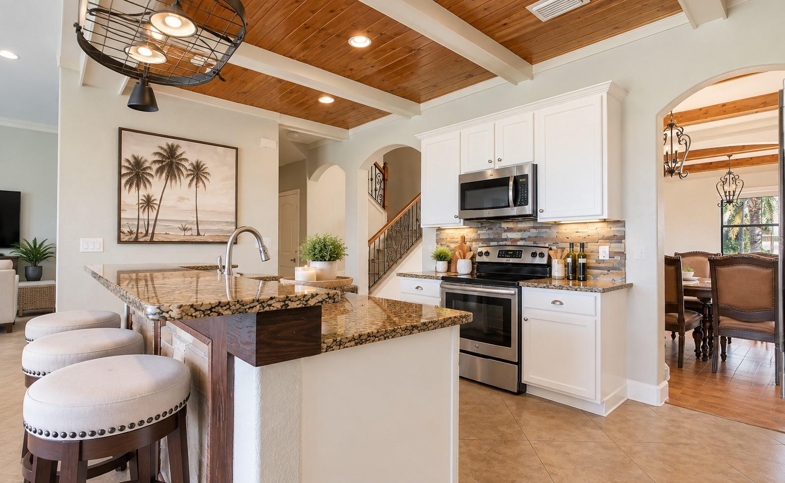6914 QUIET CREEK DR — photo 5