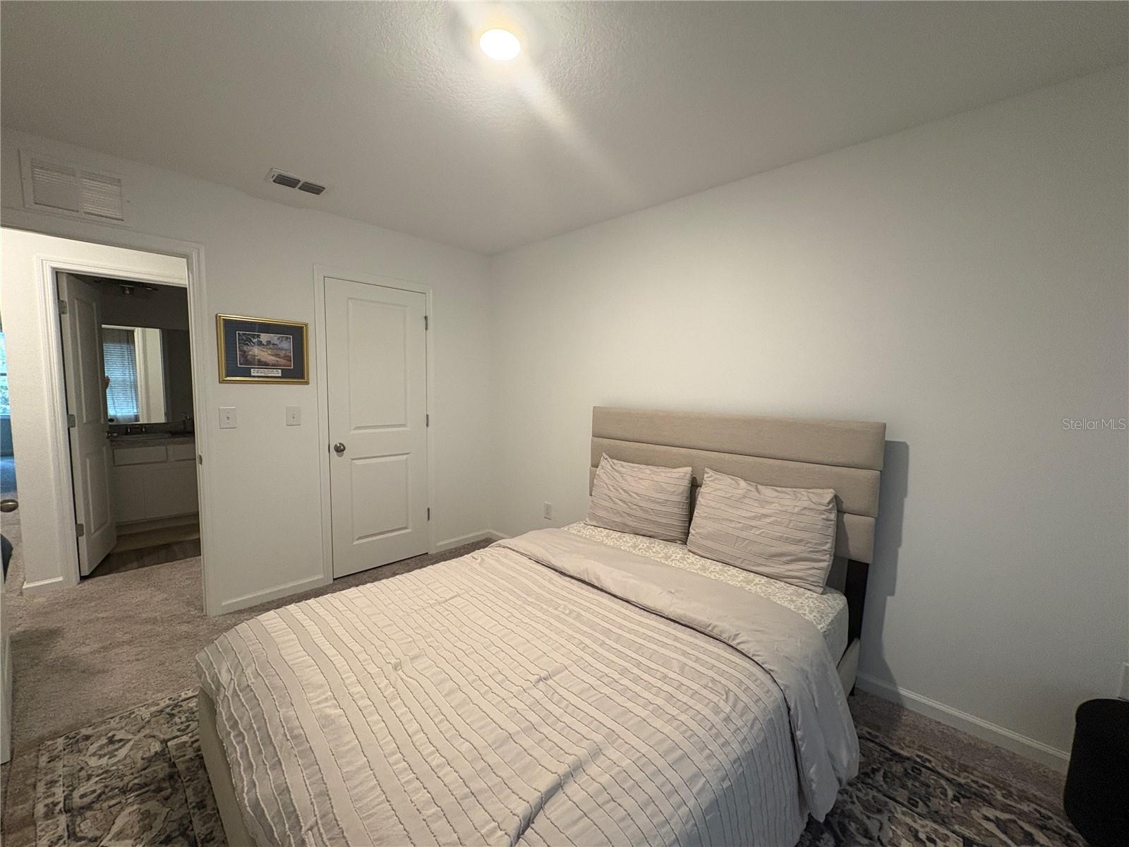 6175 DAERR RIDGE ST — photo 16